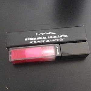 MAC tricolour lipglass in Tasty